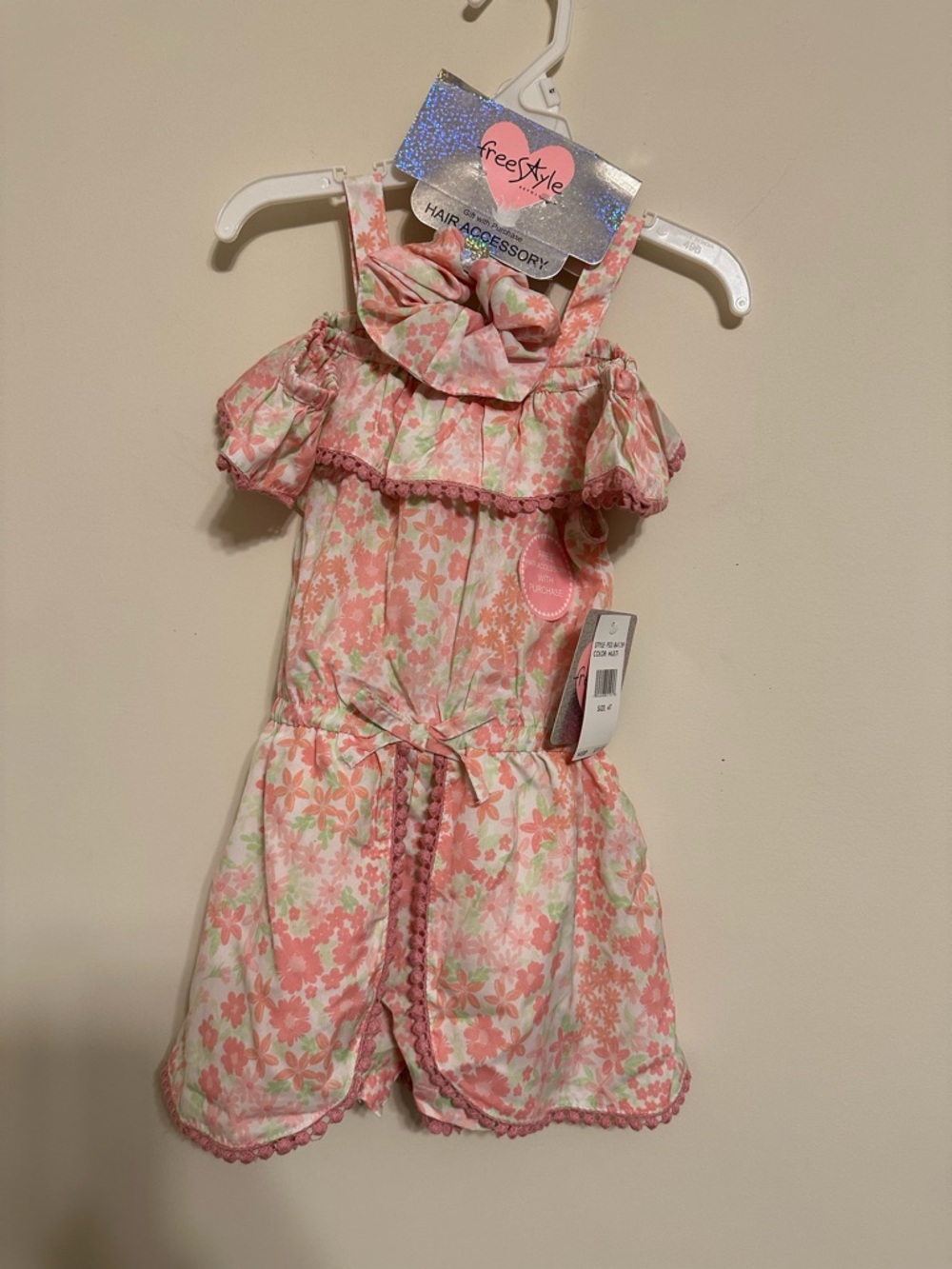 Freestyle Revolution Girls Pink Multi Floral Cold-Shoulder Romper w/ hair holder